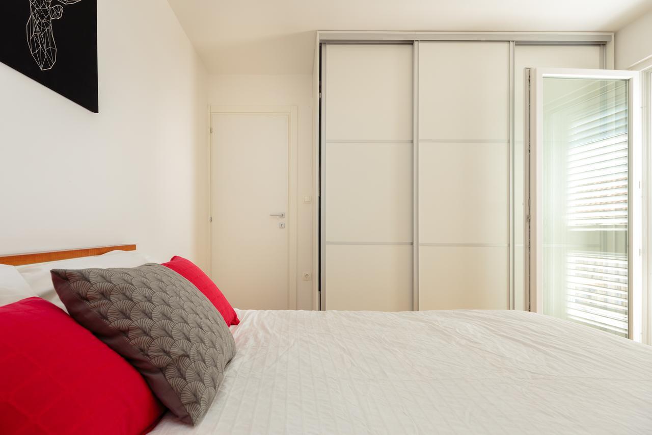 Two Bedroom Sunny Suite ดูบรอฟนิก ภายนอก รูปภาพ